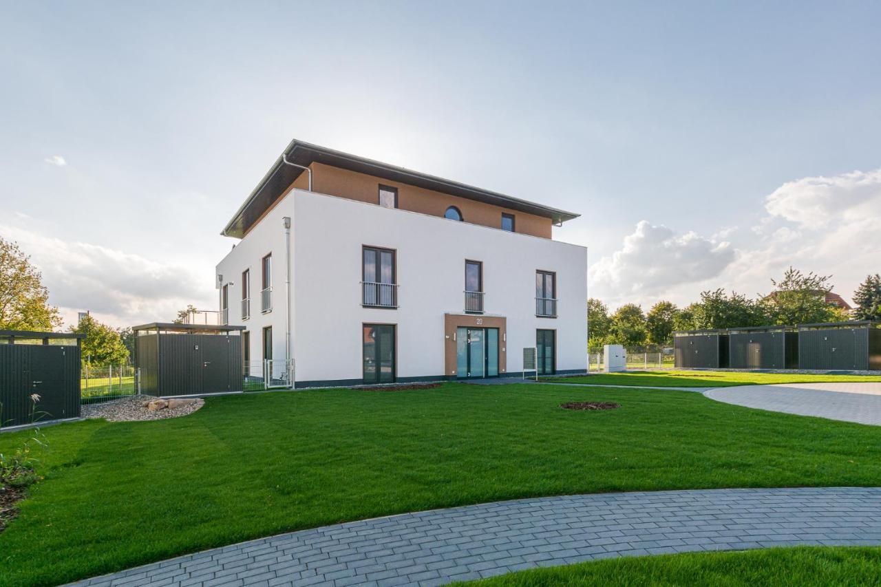 Luxus_Spa_Og_Fewo Quartier 4 _We 4_ Гёрен-Леббин Экстерьер фото